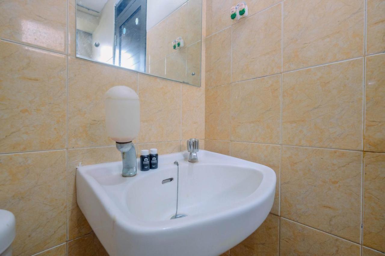 Apartment Warm And Homey 2br At Kebagusan By Travelio